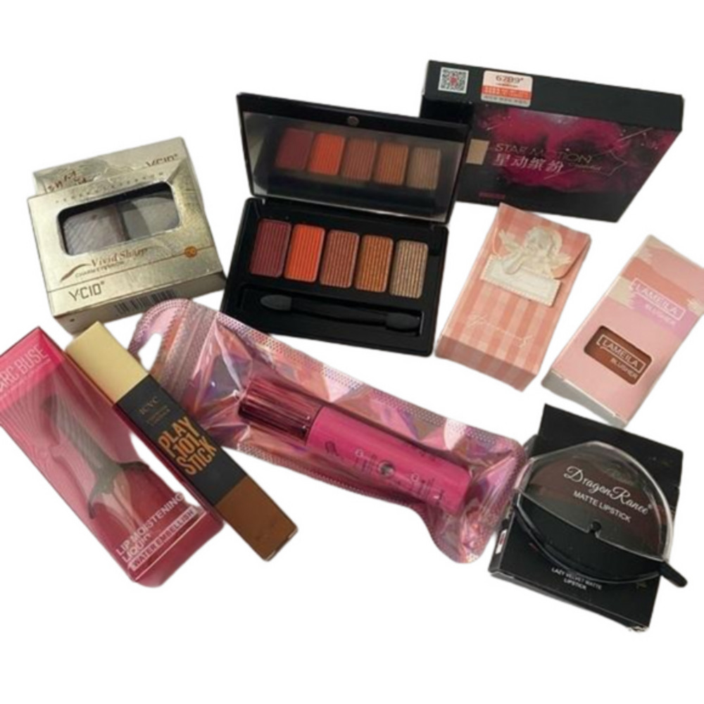 8 Piece Makeup set- Brand new- great gift